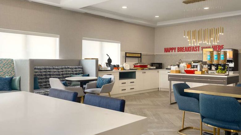 <b>Hampton Inn by Hilton Napanee Ontario Restaurant</b>. Images powered by <a href="https://iceportal.shijigroup.com/" title="IcePortal" target="_blank">IcePortal</a>.