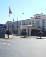 Hampton Inn & Suites Norfolk-Airport