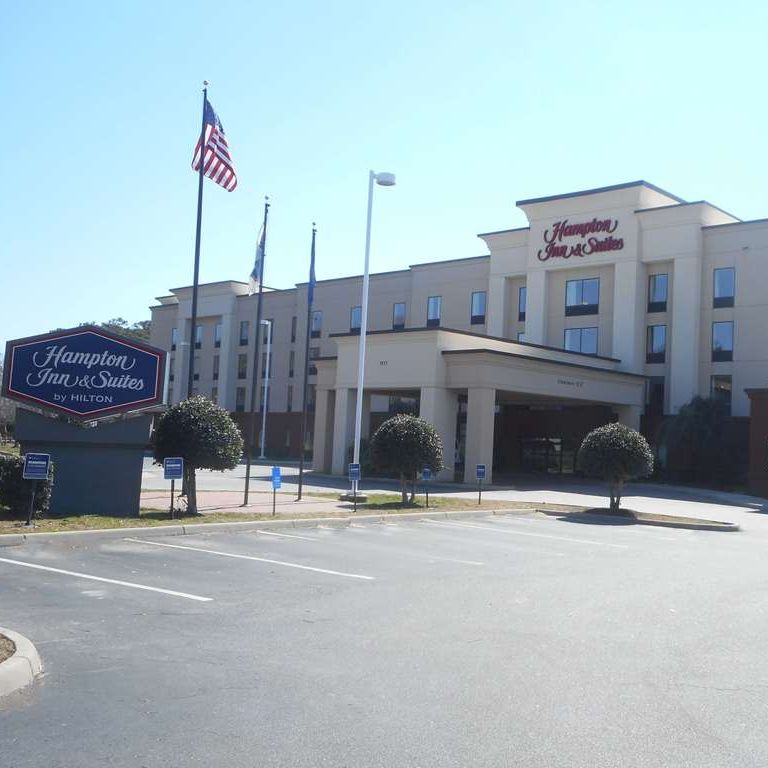 Hampton Inn & Suites Norfolk-Airport