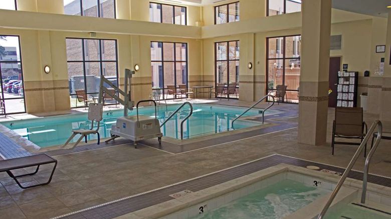 <b>Hampton Inn & Suites Battlefield Blvd Pool</b>. Images powered by <a href="https://iceportal.shijigroup.com/" title="IcePortal" target="_blank">IcePortal</a>.