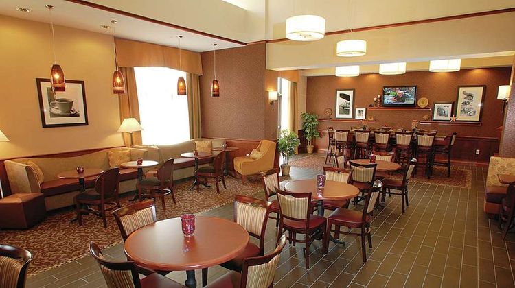 Hampton Inn & Suites Battlefield Blvd Restaurant