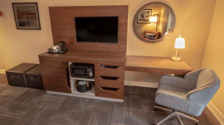 Hampton Inn & Suites Battlefield Blvd Room