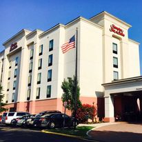 Hampton Inn & Suites Battlefield Blvd