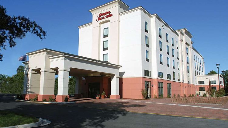 Hampton Inn & Suites Battlefield Blvd Exterior