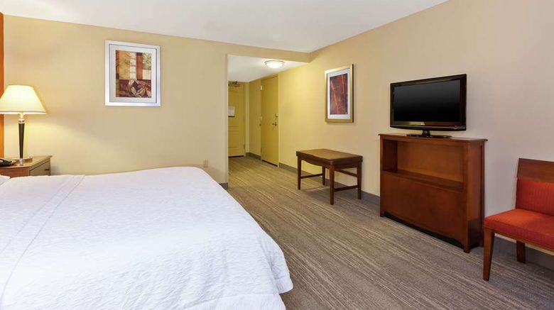 <b>Hampton Inn & Suites Exmore Other</b>. Images powered by <a href="https://iceportal.shijigroup.com/" title="IcePortal" target="_blank">IcePortal</a>.