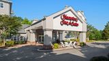 <b>Hampton Inn & Suites Oyster Point Exterior</b>. Images powered by <a href="https://iceportal.shijigroup.com/" title="IcePortal" target="_blank">IcePortal</a>.