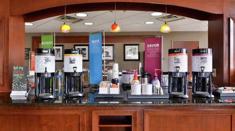 <b>Hampton Inn Virginia Beach Restaurant</b>. Images powered by <a href="https://iceportal.shijigroup.com/" title="IcePortal" target="_blank">IcePortal</a>.