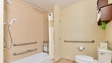 <b>Hampton Inn Ottumwa Room</b>. Images powered by <a href="https://iceportal.shijigroup.com/" title="IcePortal" target="_blank">IcePortal</a>.