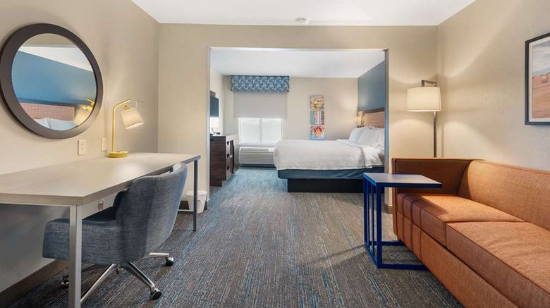 <b>Hampton Inn Ottawa Room</b>. Images powered by <a href="https://iceportal.shijigroup.com/" title="IcePortal" target="_blank">IcePortal</a>.