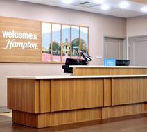 Hampton Inn Oxford/Conference Center Lobby