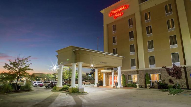 <b>Hampton Inn Oxford-West Exterior</b>. Images powered by <a href="https://iceportal.shijigroup.com/" title="IcePortal" target="_blank">IcePortal</a>.