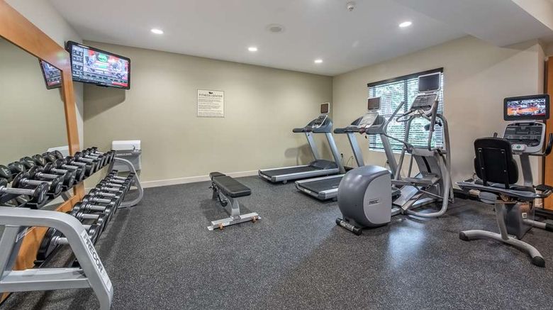 <b>Homewood Suites by Hilton Oxnard Health</b>. Images powered by <a href="https://iceportal.shijigroup.com/" title="IcePortal" target="_blank">IcePortal</a>.