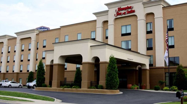 Hampton Inn & Suites Paducah Exterior