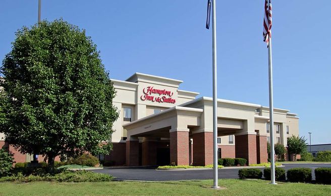 Hampton Inn & Suites Murray Exterior