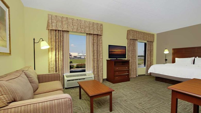 <b>Hampton Inn & Suites Murray Other</b>. Images powered by <a href="https://iceportal.shijigroup.com/" title="IcePortal" target="_blank">IcePortal</a>.