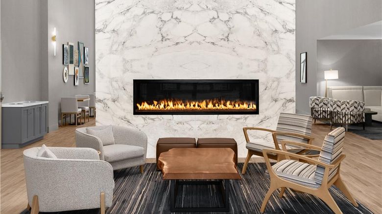 <b>Homewood Suites by Hilton, Palo Alto Lobby</b>. Images powered by <a href="https://iceportal.shijigroup.com/" title="IcePortal" target="_blank">IcePortal</a>.