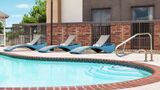 <b>Hampton Inn Paris Pool</b>. Images powered by <a href="https://iceportal.shijigroup.com/" title="IcePortal" target="_blank">IcePortal</a>.