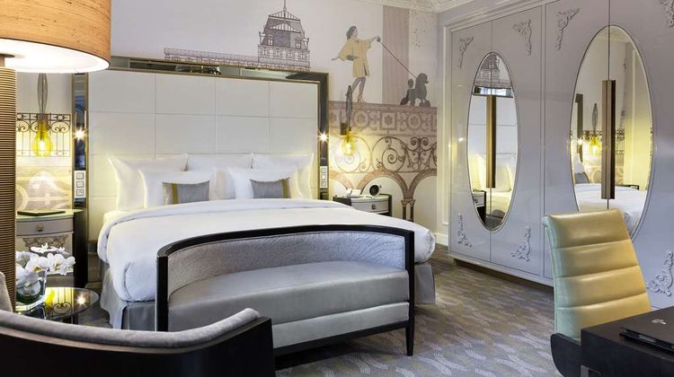 Hilton Paris Opera Room