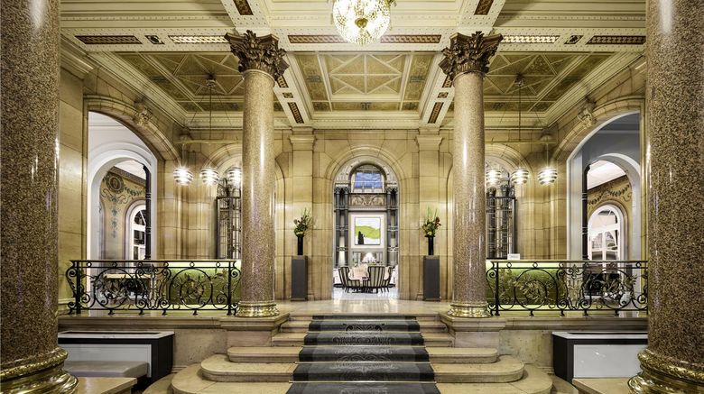 <b>Hilton Paris Opera Exterior</b>. Images powered by <a href="https://iceportal.shijigroup.com/" title="IcePortal" target="_blank">IcePortal</a>.