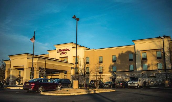 Hampton Inn Monticello Exterior