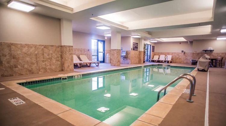 Hampton Inn Monticello Pool