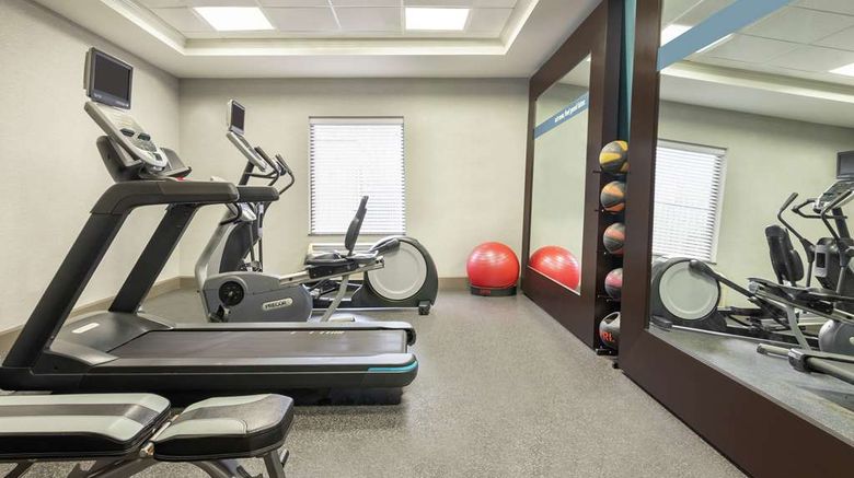 <b>Hampton Inn & Suites Pine Bluff Health</b>. Images powered by <a href="https://iceportal.shijigroup.com/" title="IcePortal" target="_blank">IcePortal</a>.