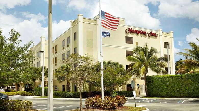 <b>Hampton Inn West Palm Beach Central Airp Exterior</b>. Images powered by <a href="https://iceportal.shijigroup.com/" title="IcePortal" target="_blank">IcePortal</a>.