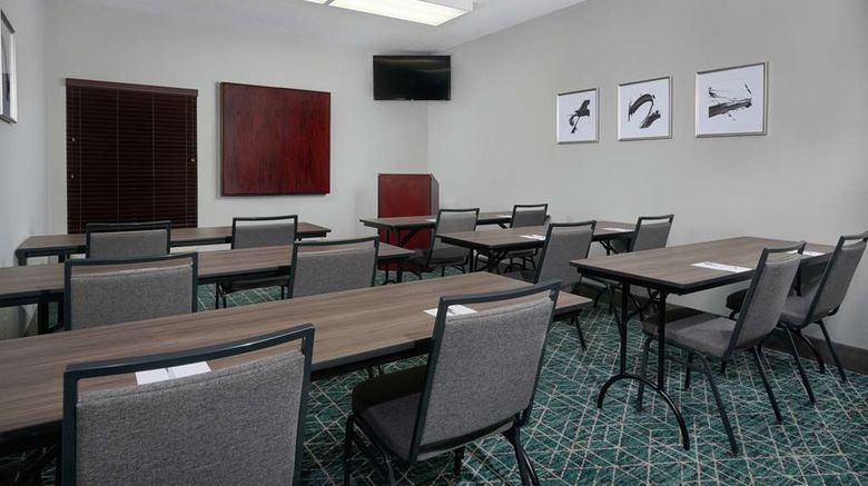 <b>Hampton Inn Jupiter-Juno Beach Meeting</b>. Images powered by <a href="https://iceportal.shijigroup.com/" title="IcePortal" target="_blank">IcePortal</a>.