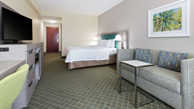 <b>Hampton Inn West Palm Bch-Lake Worth-Tkp Room</b>. Images powered by <a href="https://iceportal.shijigroup.com/" title="IcePortal" target="_blank">IcePortal</a>.