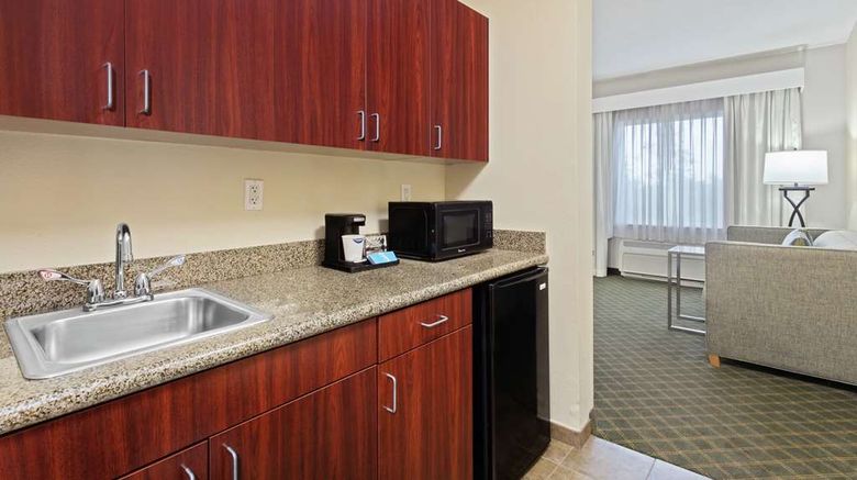 <b>Hampton Inn West Palm Bch-Lake Worth-Tkp Room</b>. Images powered by <a href="https://iceportal.shijigroup.com/" title="IcePortal" target="_blank">IcePortal</a>.