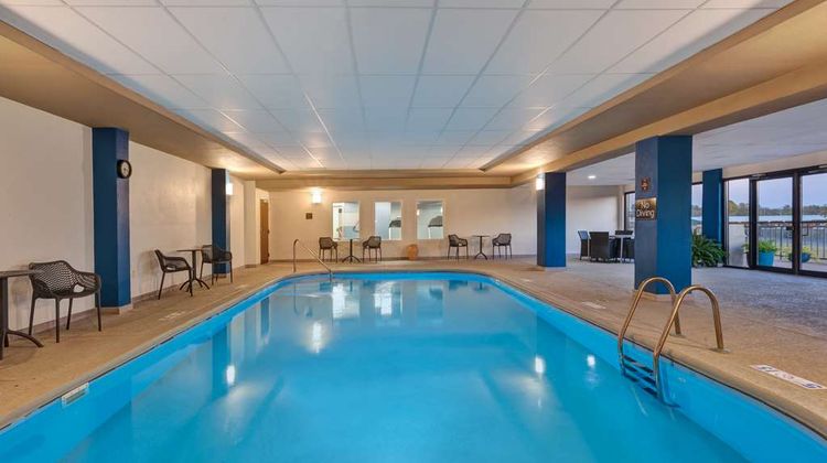 Hampton Inn Princeton Pool