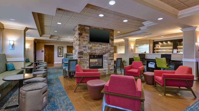<b>Hampton Inn Princeton Lobby</b>. Images powered by <a href="https://iceportal.shijigroup.com/" title="IcePortal" target="_blank">IcePortal</a>.