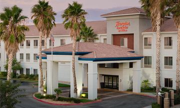 Hampton Inn & Suites Palmdale