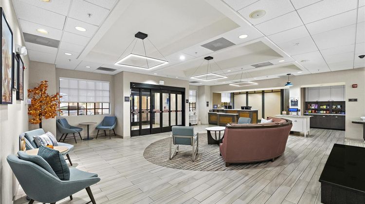 Homewood Suites Lancaster Lobby