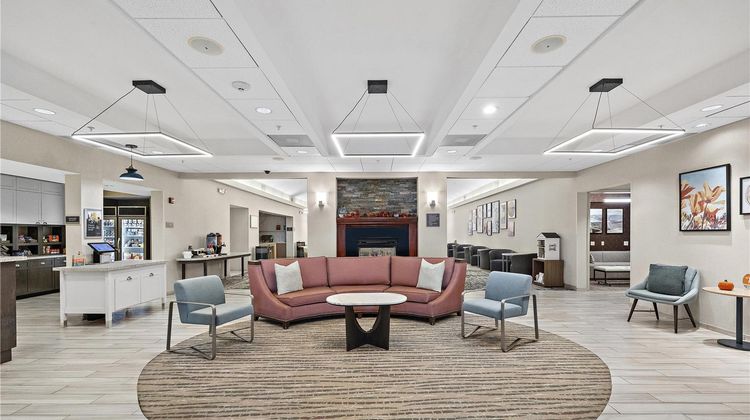 Homewood Suites Lancaster Lobby