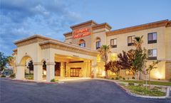 Hampton Inn & Suites Lancaster