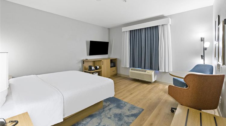 Hampton Inn & Suites Lancaster Room