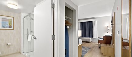 Hampton Inn & Suites Lancaster Room