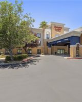 Hampton Inn & Suites Lancaster