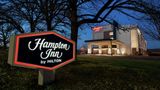 Hampton Inn Portland Airport Exterior