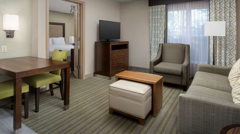 <b>Homewood Suites Beaverton Room</b>. Images powered by <a href="https://iceportal.shijigroup.com/" title="IcePortal" target="_blank">IcePortal</a>.