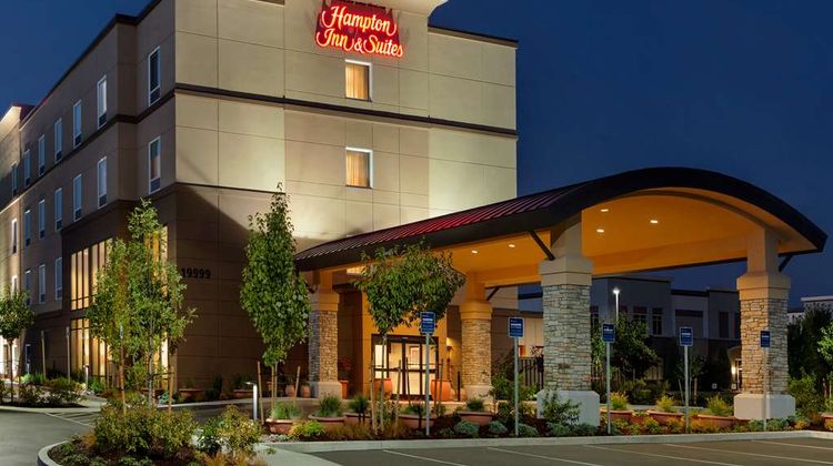 Hampton Inn & Stes Portland/Evergreen Pk Exterior