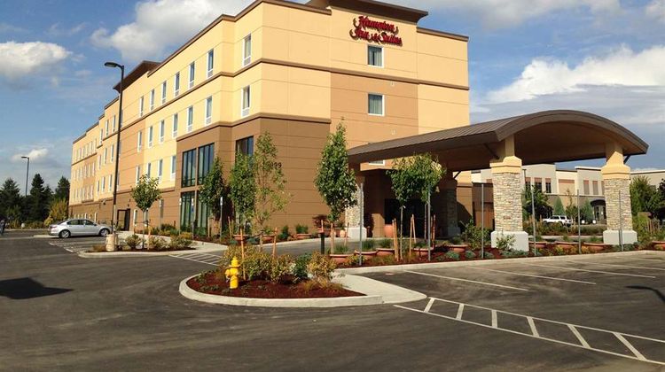 Hampton Inn & Stes Portland/Evergreen Pk Exterior