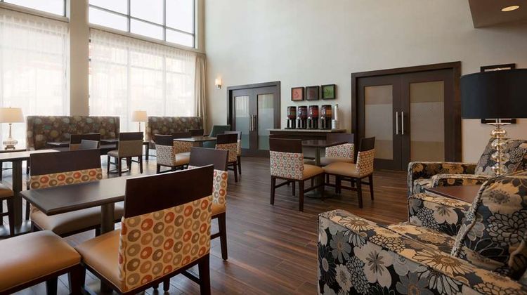 Hampton Inn & Stes Portland/Evergreen Pk Restaurant