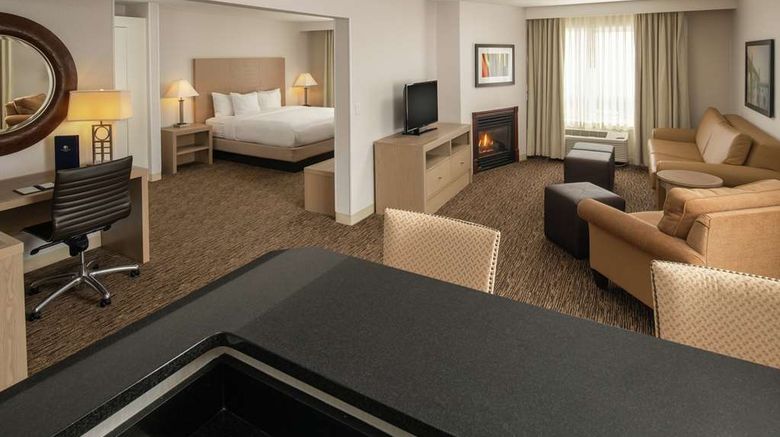 <b>DoubleTree Portland - Tigard Room</b>. Images powered by <a href="https://iceportal.shijigroup.com/" title="IcePortal" target="_blank">IcePortal</a>.