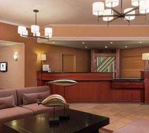 DoubleTree Portland - Tigard Lobby