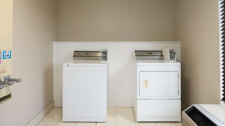 Hampton Inn Pell City Other