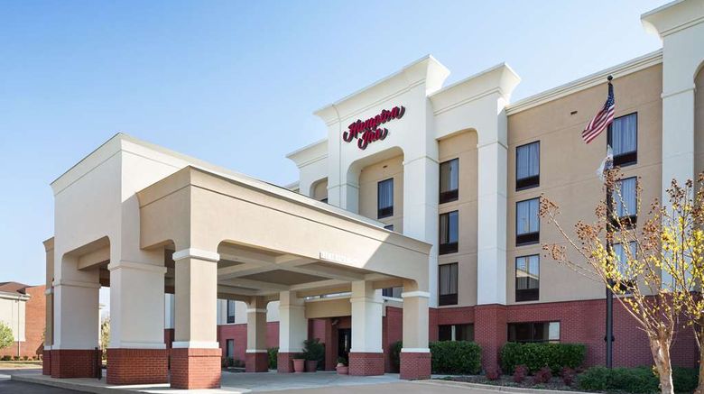 Hampton Inn Pell City Exterior. Images powered by <a href="https://iceportal.shijigroup.com" target="_blank" rel="noopener">Ice Portal</a>.