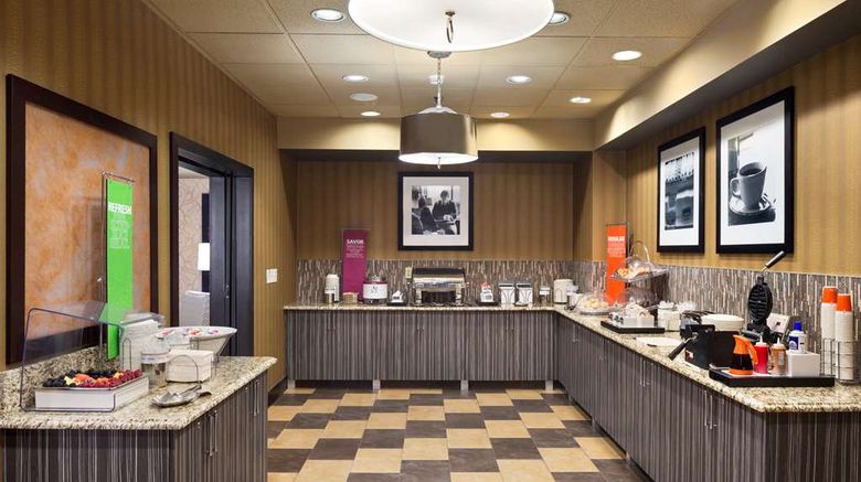 <b>Hampton Inn Pell City Restaurant</b>. Images powered by <a href="https://iceportal.shijigroup.com/" title="IcePortal" target="_blank">IcePortal</a>.