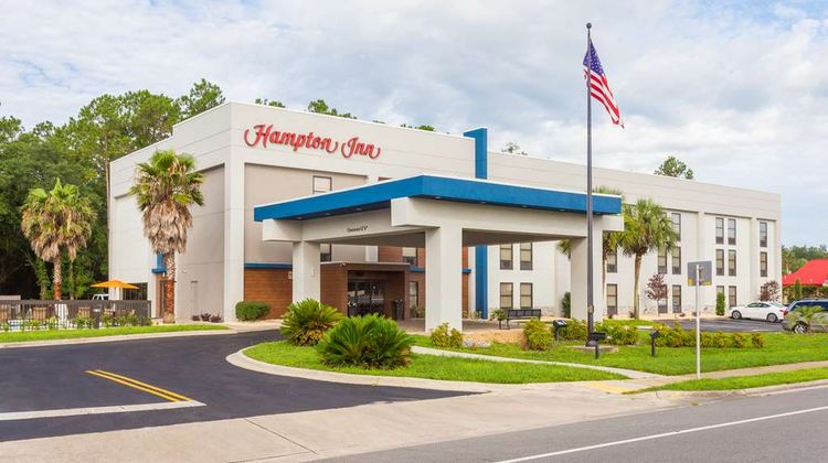 Hampton Inn Perry Exterior